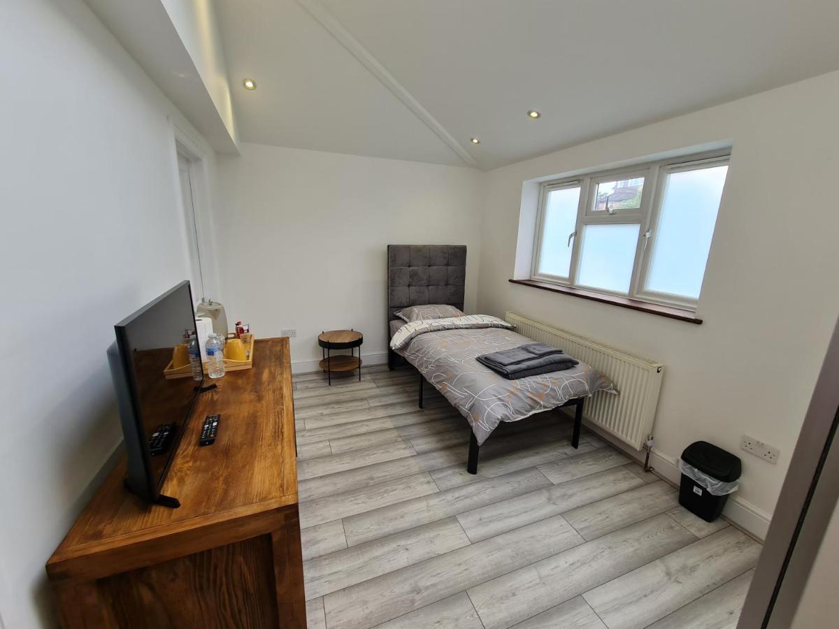 Apartment Stylish With Kitchenette London Colney