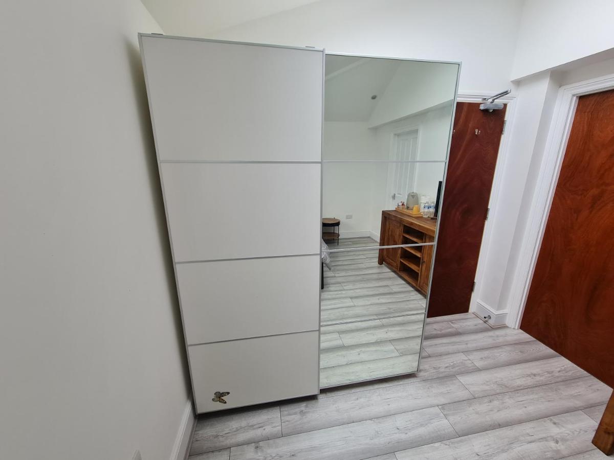 Apartment Stylish With Kitchenette London Colney