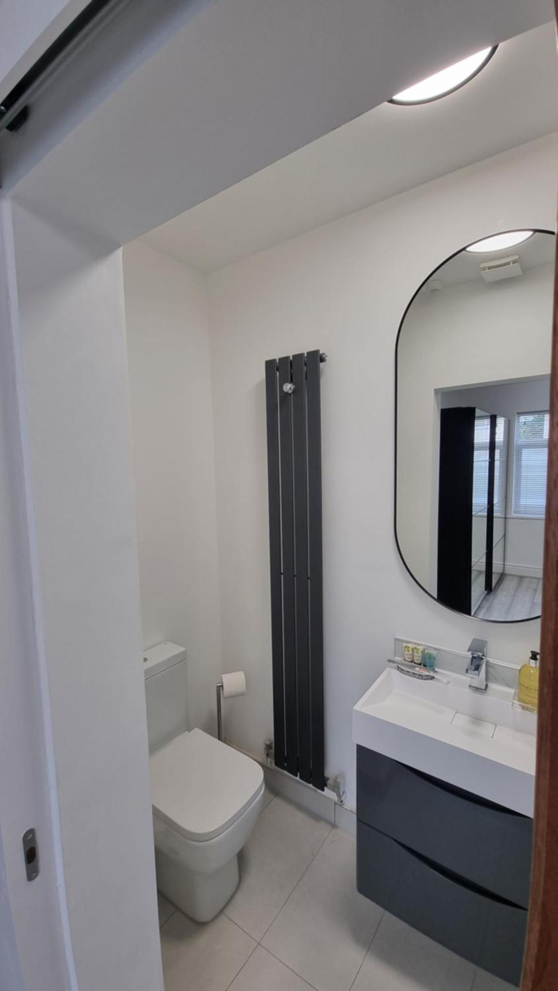 Stylish With Kitchenette Apartment *