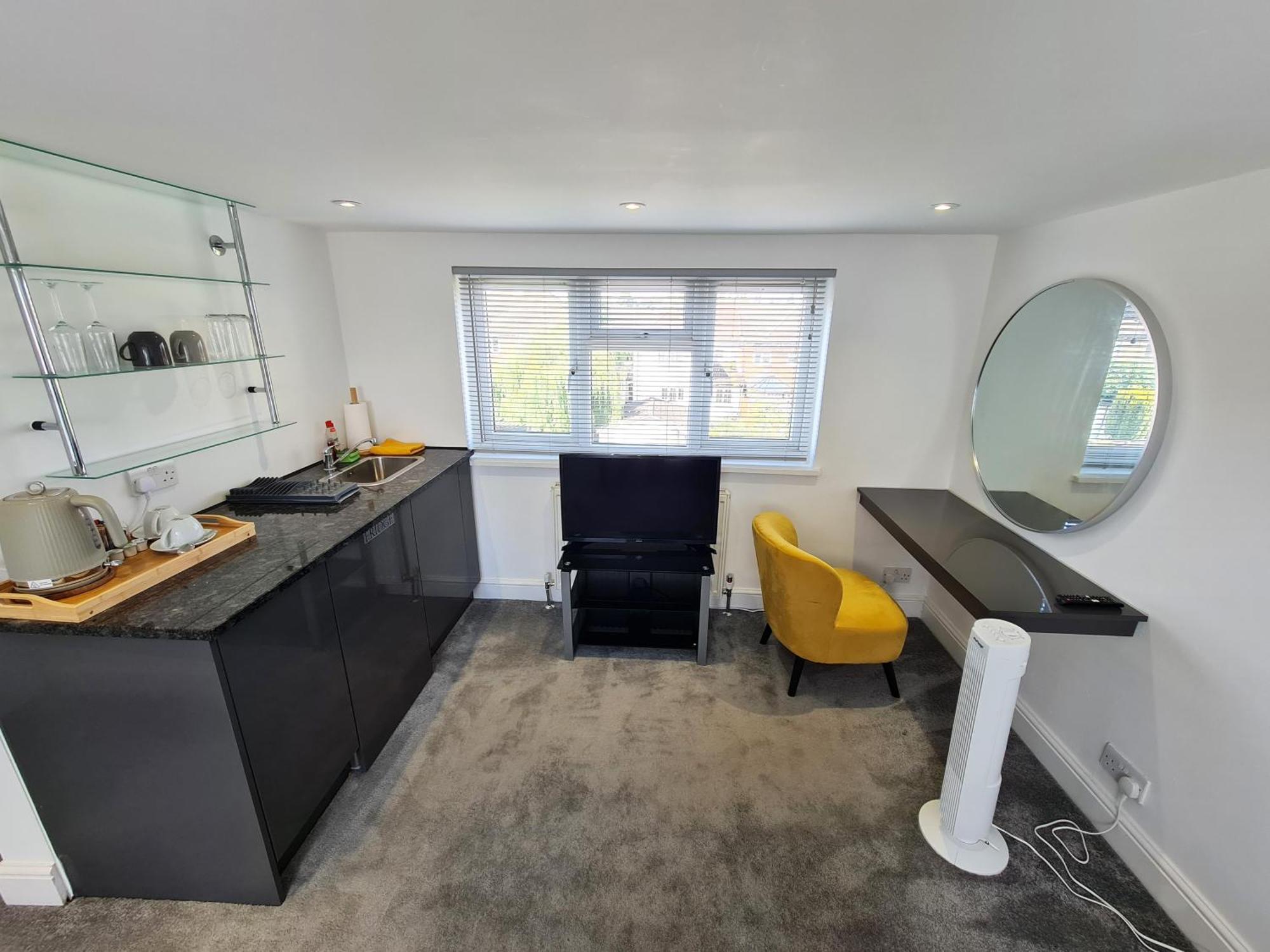 Stylish With Kitchenette *