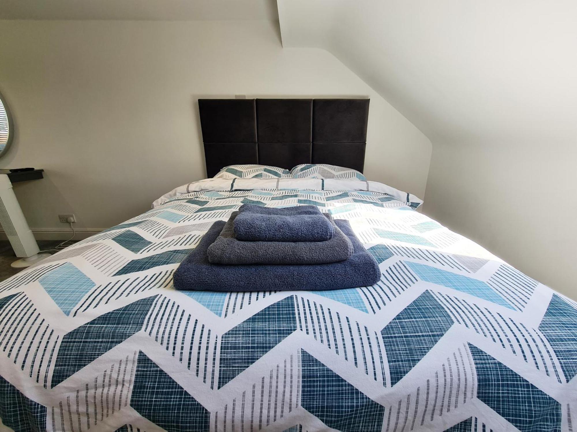 Stylish With Kitchenette * London Colney